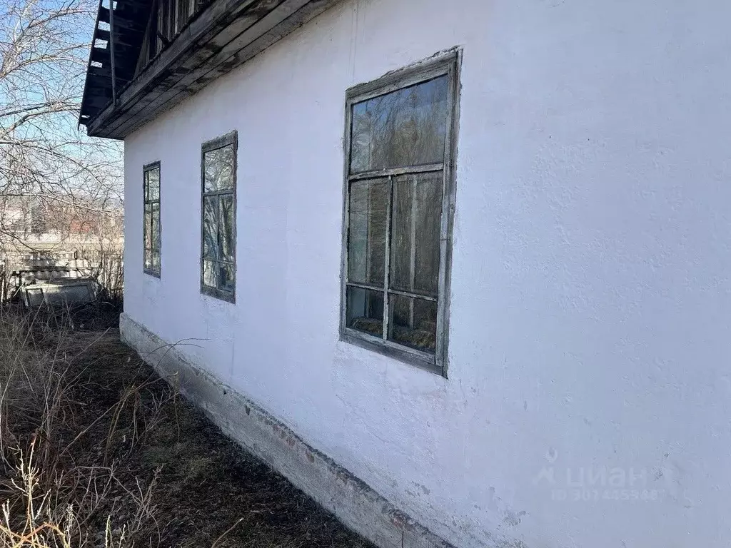 Дом в Кемеровская область, Кемерово пос. Комиссарово, ул. Центральная, ... - Фото 1