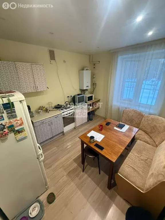 2-комнатная квартира: Киров, Садаковская улица, 4 (52.8 м) - Фото 1