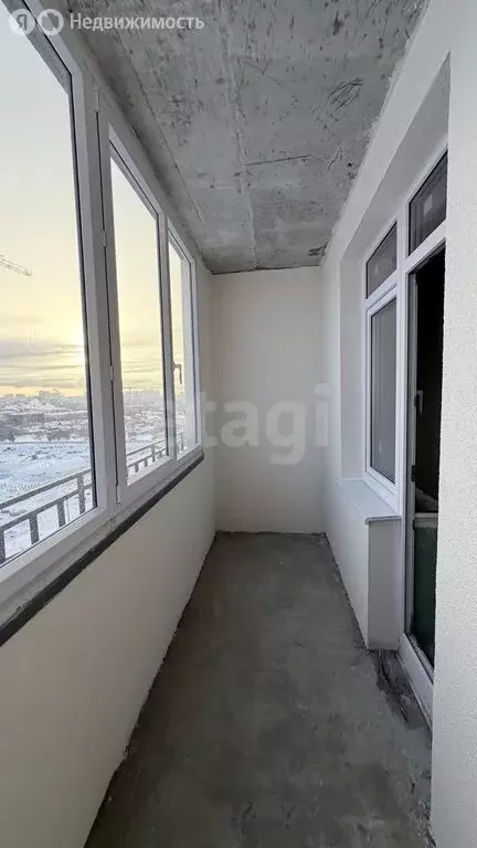 Квартира-студия: Тюмень, Краснооктябрьская улица, 10 (23 м) - Фото 1