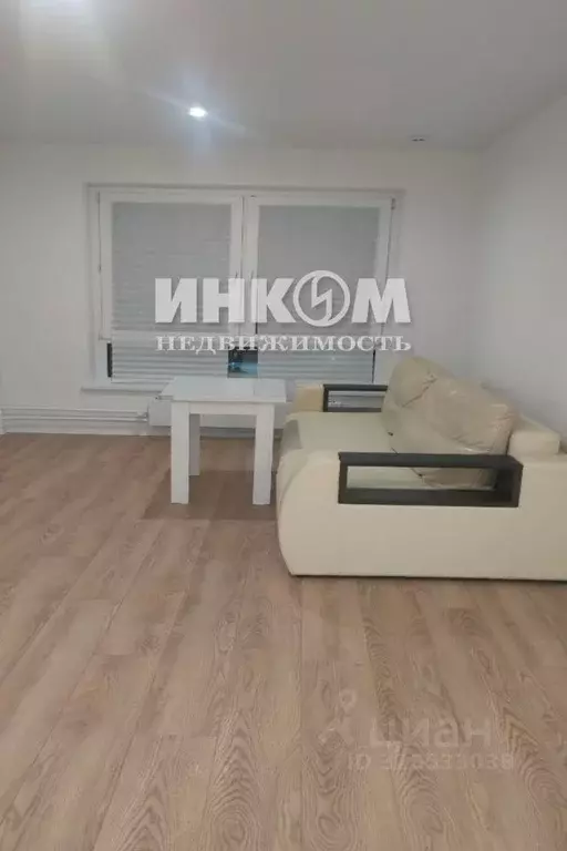 3-к кв. Москва ул. Братьев Бромлей, 5к1 (64.0 м) - Фото 1