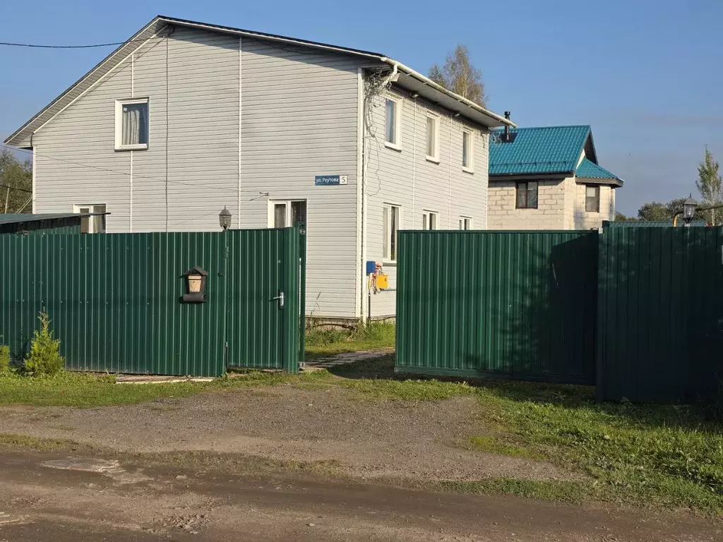Дом в Ленинградская область, Кировский район, Синявинское городское ... - Фото 1