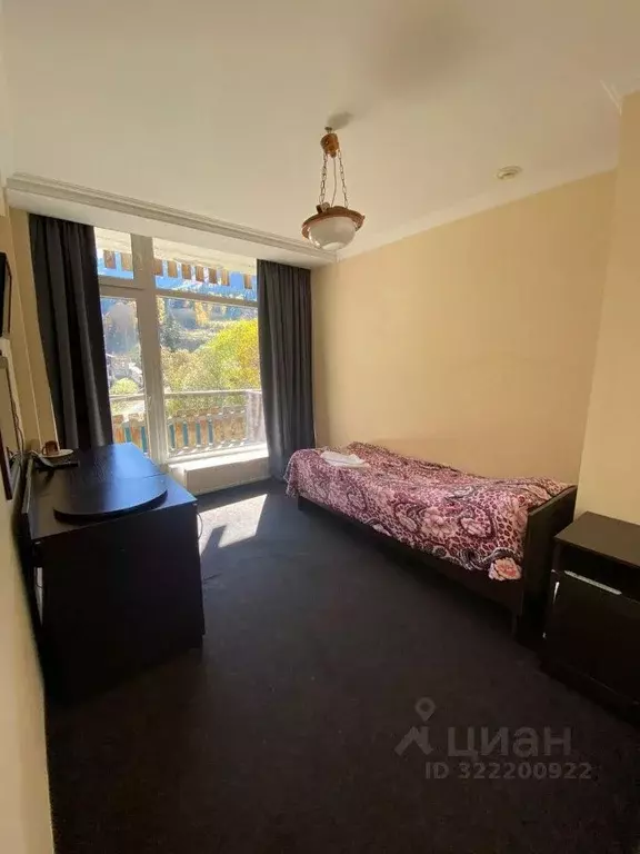 Комната Карачаево-Черкесия, Домбай кп ул. Карачаевская, 72 (12.0 м) - Фото 2