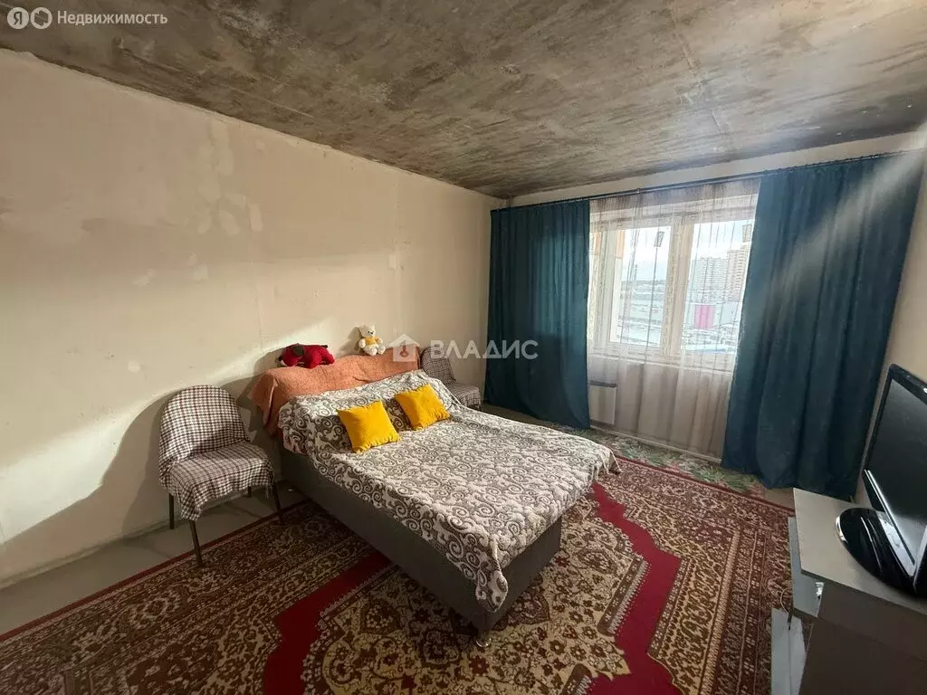 2-комнатная квартира: деревня Островцы, микрорайон Новые Островцы, ... - Фото 1