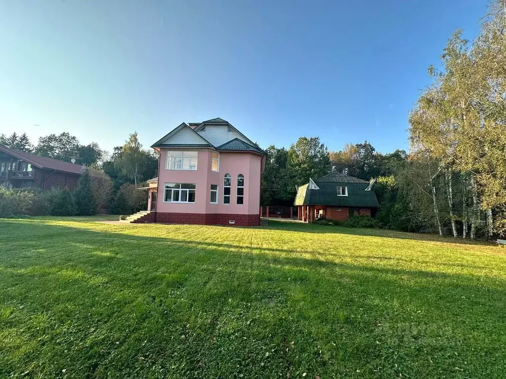 Дом в Московская область, Дмитровский муниципальный округ, Икша пгт ... - Фото 1