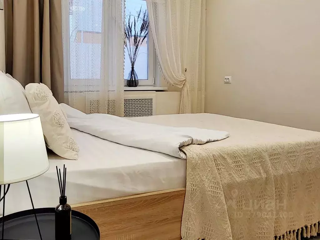 2-к кв. Псковская область, Псков Спортивная ул., 3 (42.0 м) - Фото 1