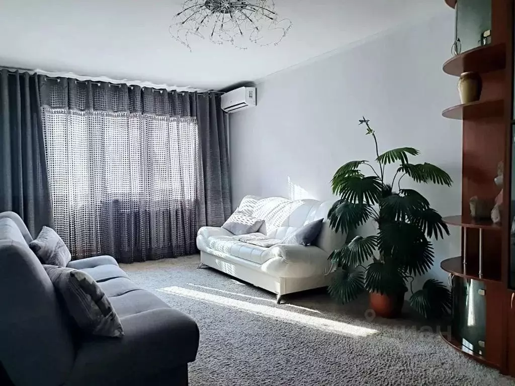 Студия Приморский край, Владивосток ул. Баляева, 48 (34.0 м) - Фото 0