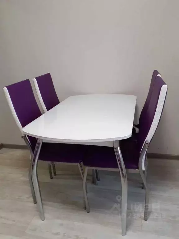 2-к кв. Тюменская область, Тюмень ул. Боровская, 33 (53.0 м) - Фото 2