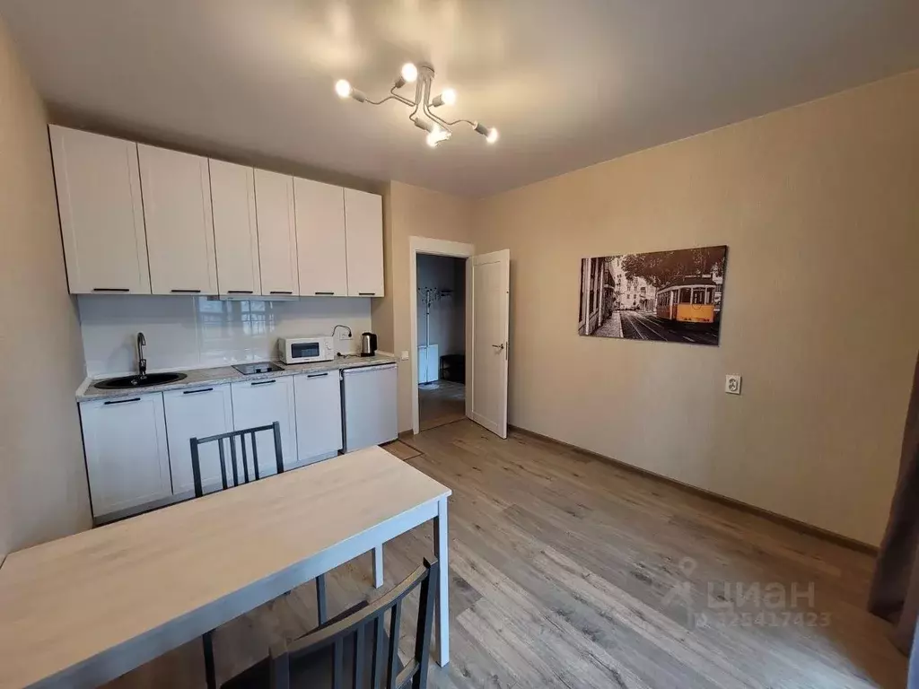 2-к кв. Москва Клинская ул., 2Ак7 (40.0 м) - Фото 1