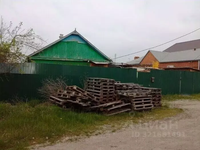 Дом в Краснодарский край, Северский район, Ильское городское ... - Фото 1