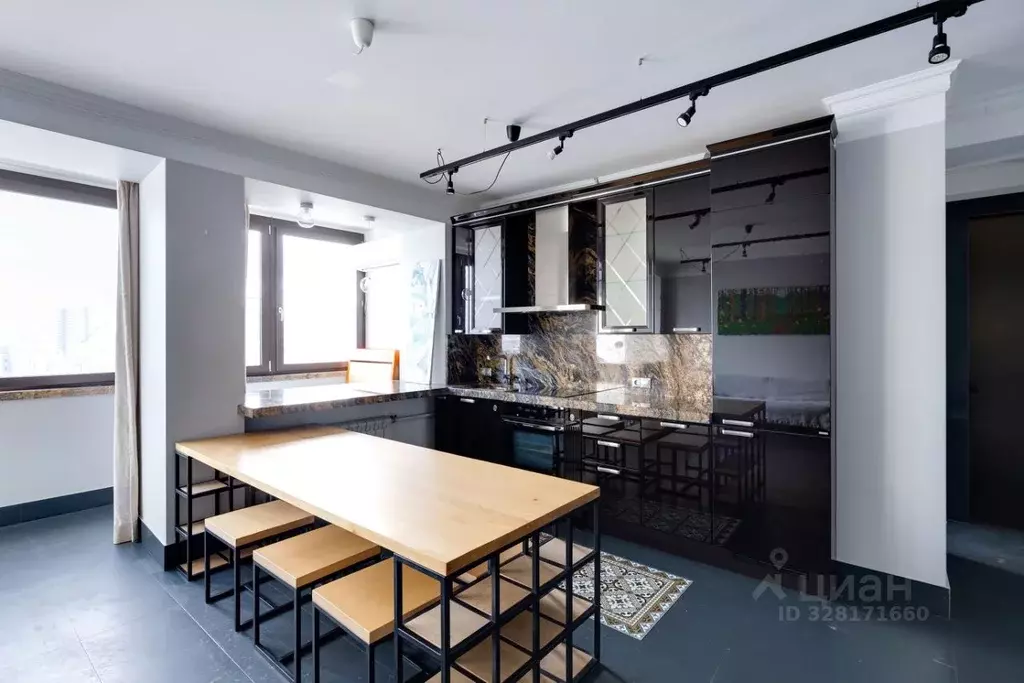 2-к кв. Москва Большая Никитская ул., 49 (53.0 м) - Фото 2