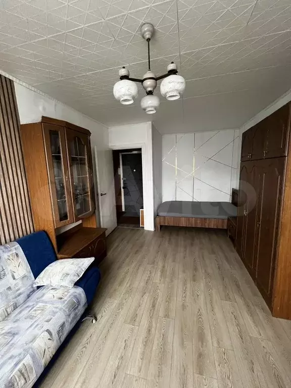 1-к. квартира, 32 м, 7/9 эт. - Фото 0