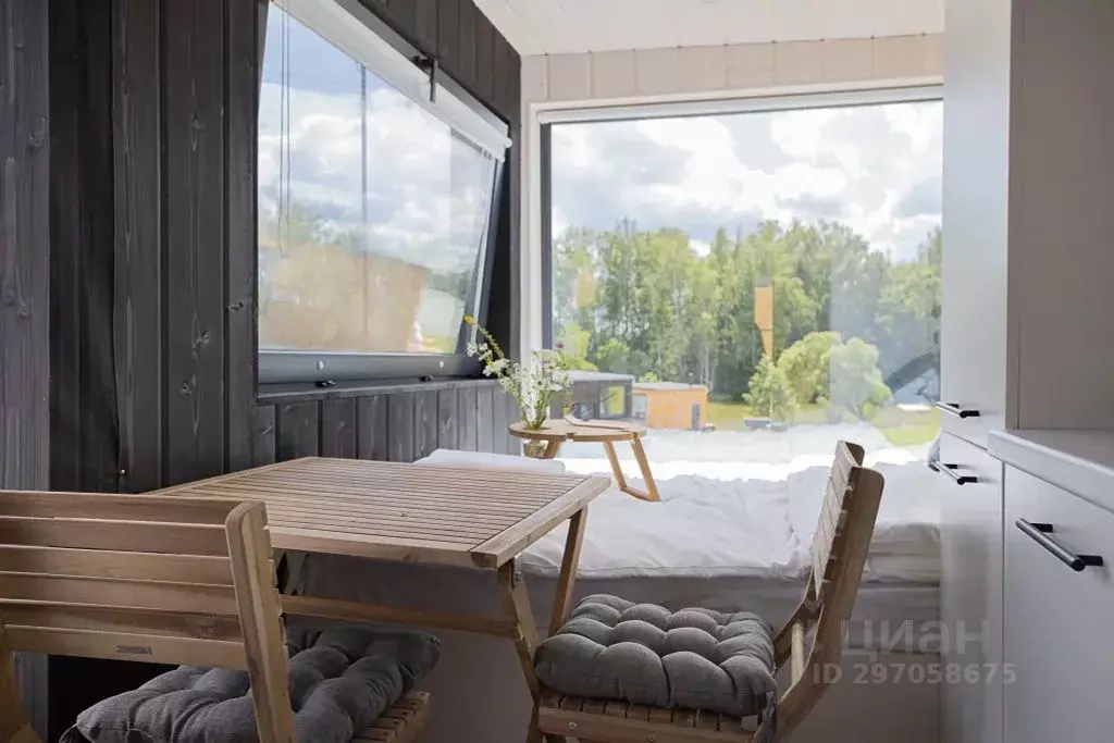 Дом в Калужская область, Боровский район, Асеньевское с/пос, Белые ... - Фото 1