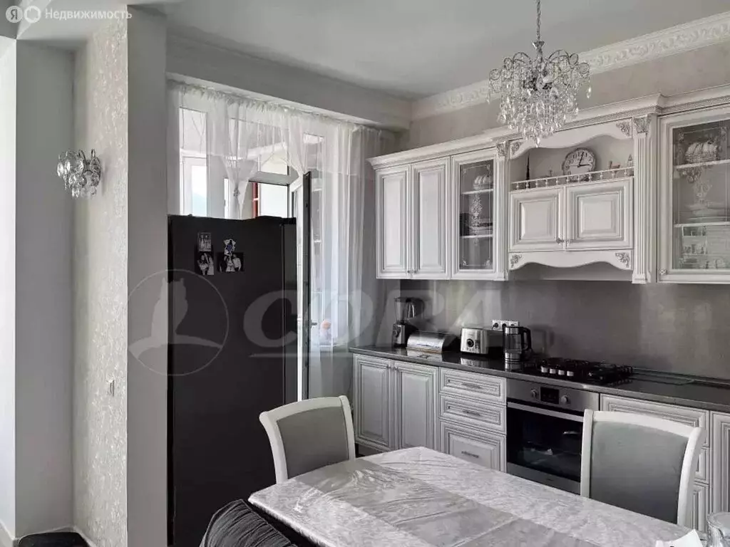 3-комнатная квартира: Махачкала, проспект Али-Гаджи Акушинского, ... - Фото 2