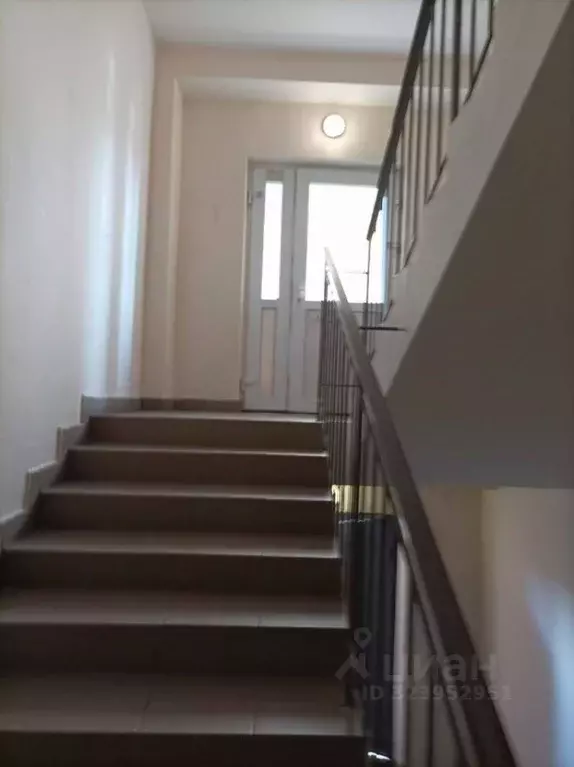 2-к кв. Севастополь ул. Репина, 1Б/1 (57.0 м) - Фото 2