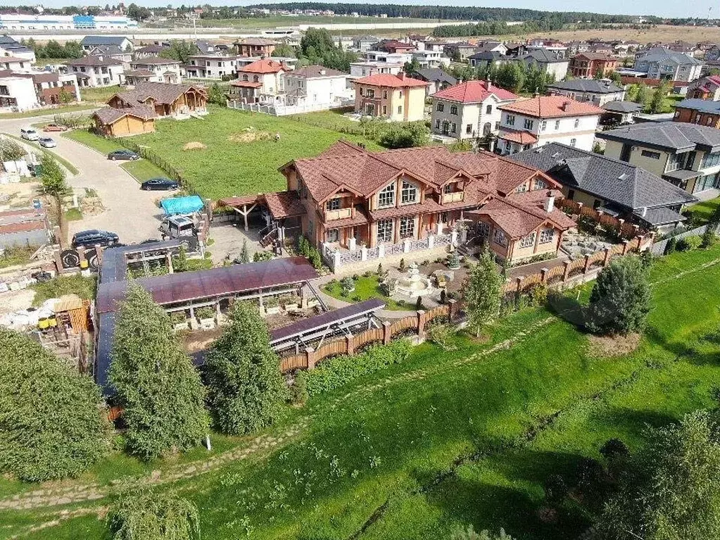 Дом 462 м на участке 12 сот. - Фото 1