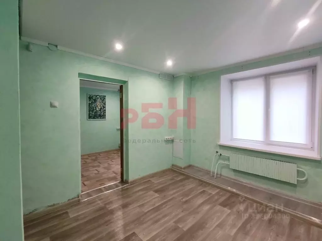 Офис в Челябинская область, Челябинск ул. Доватора, 32Б (24 м) - Фото 1