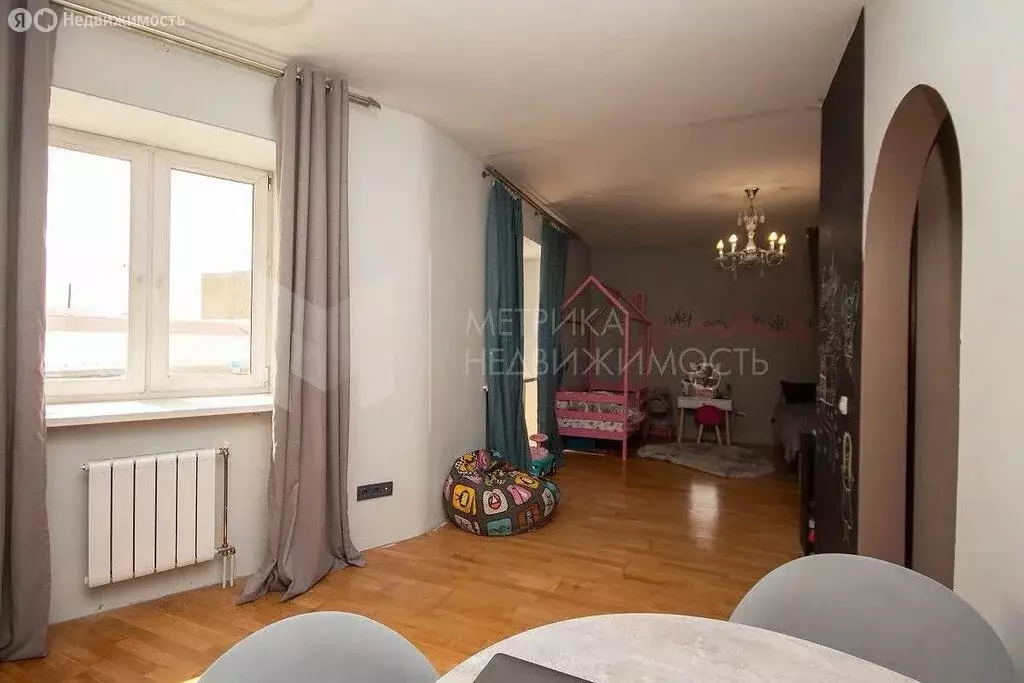 Квартира-студия: Тюмень, улица Грибоедова, 13к3 (41.8 м) - Фото 0