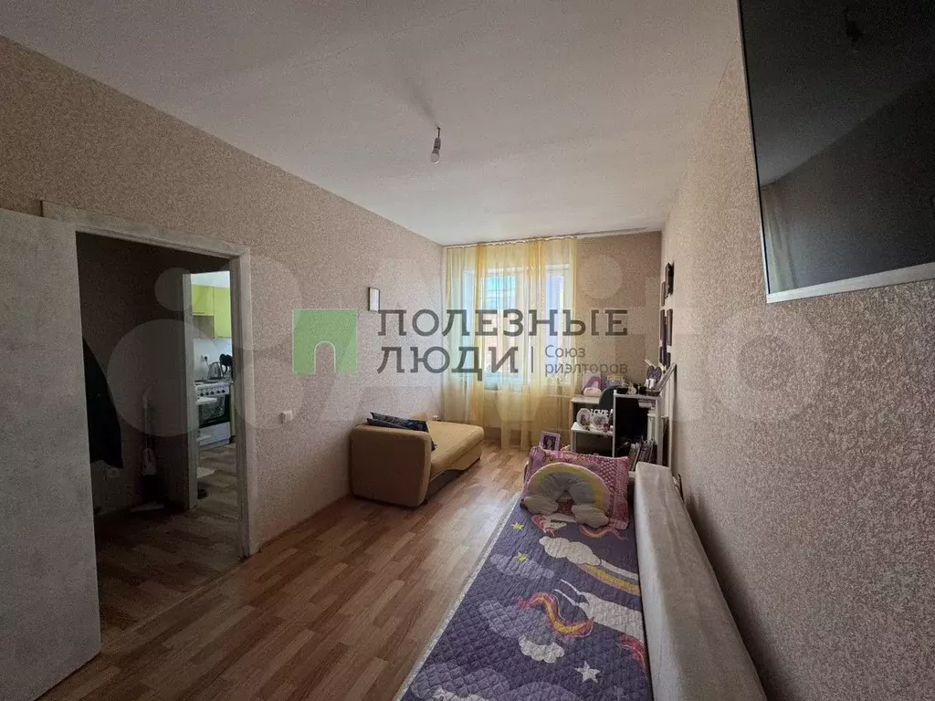 1-к. квартира, 31 м, 3/3 эт. - Фото 1