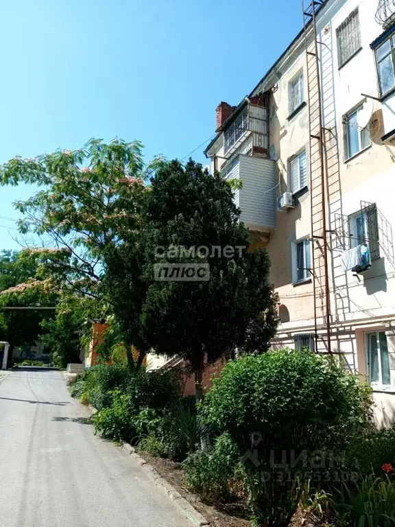 2-к кв. Крым, Керчь ул. Войкова, 27 (41.5 м) - Фото 0