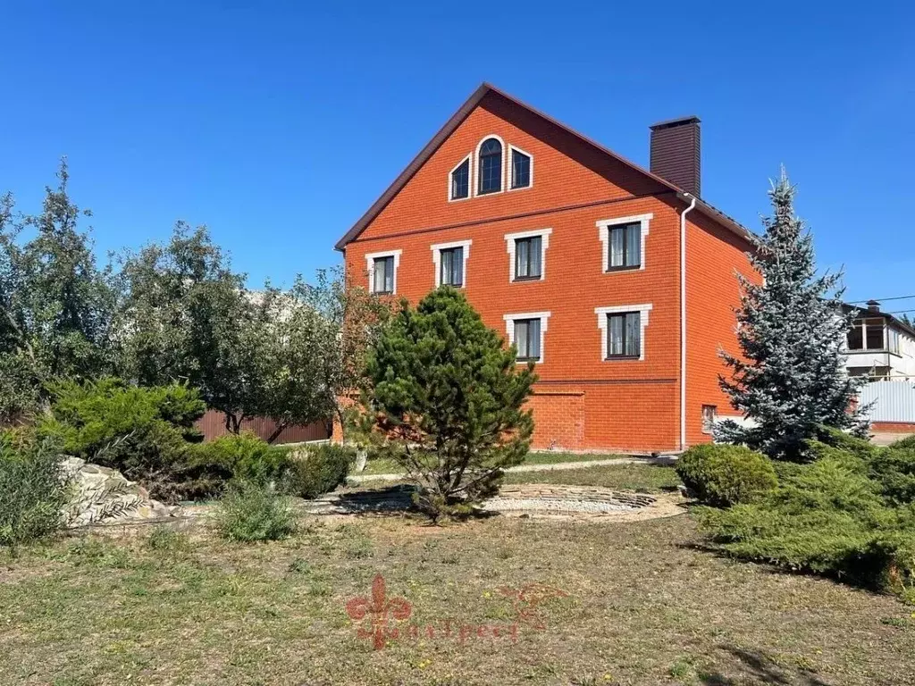 Дом в Белгородская область, Белгород просп. Славы, 45А (387 м) - Фото 1