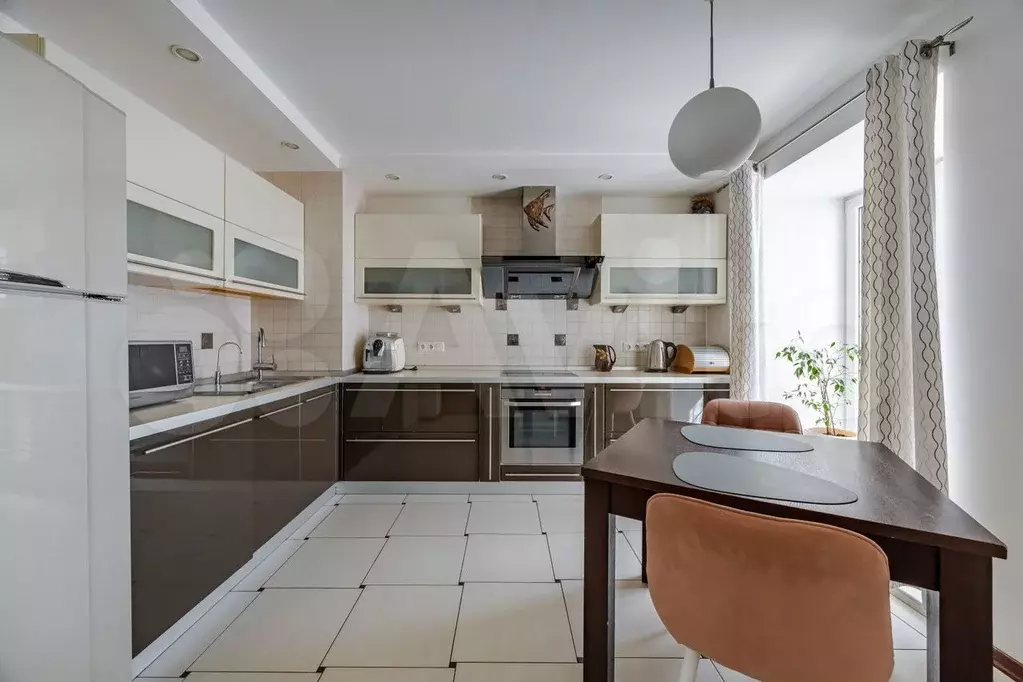 5-к. квартира, 130 м, 12/17 эт. - Фото 0