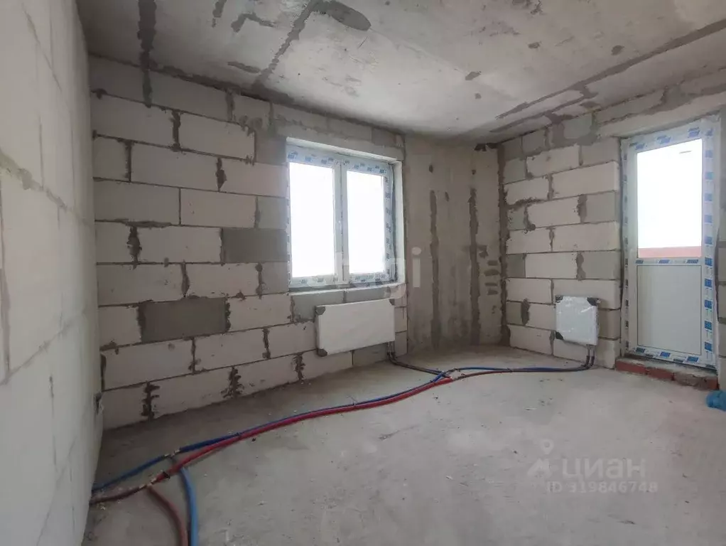 2-к кв. Калужская область, Калуга ул. Дружбы, 8к1 (65.8 м) - Фото 1