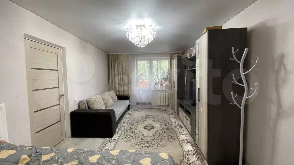 Доля в 2-к. квартире, 54,2 м, 4/5 эт. - Фото 0