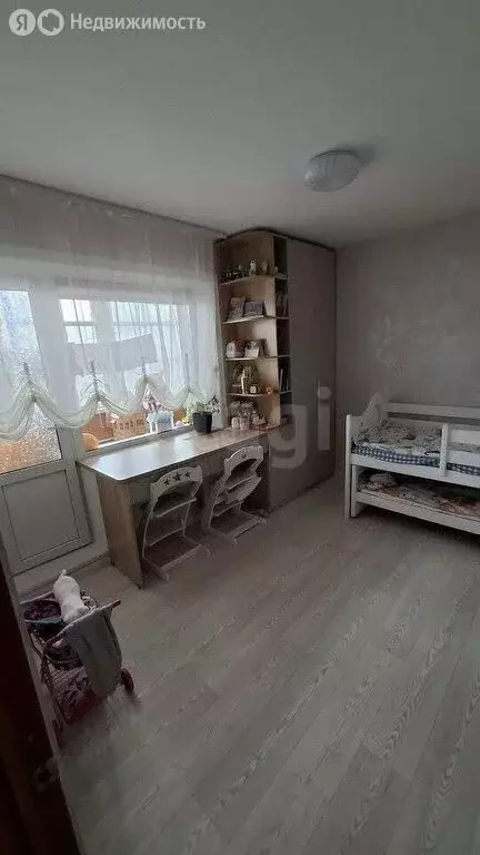 3-комнатная квартира: Ангарск, 32-й микрорайон, 3Е (62 м) - Фото 1