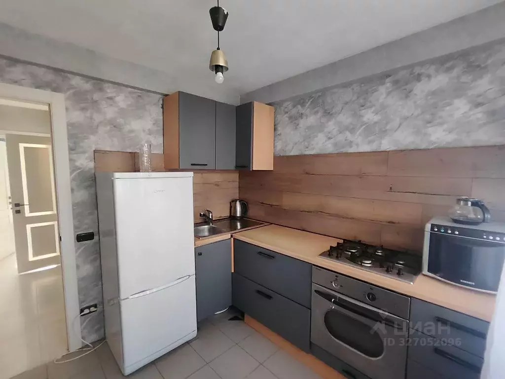 2-к кв. Московская область, Сергиев Посад Зеленый пер., 13 (45.8 м) - Фото 1