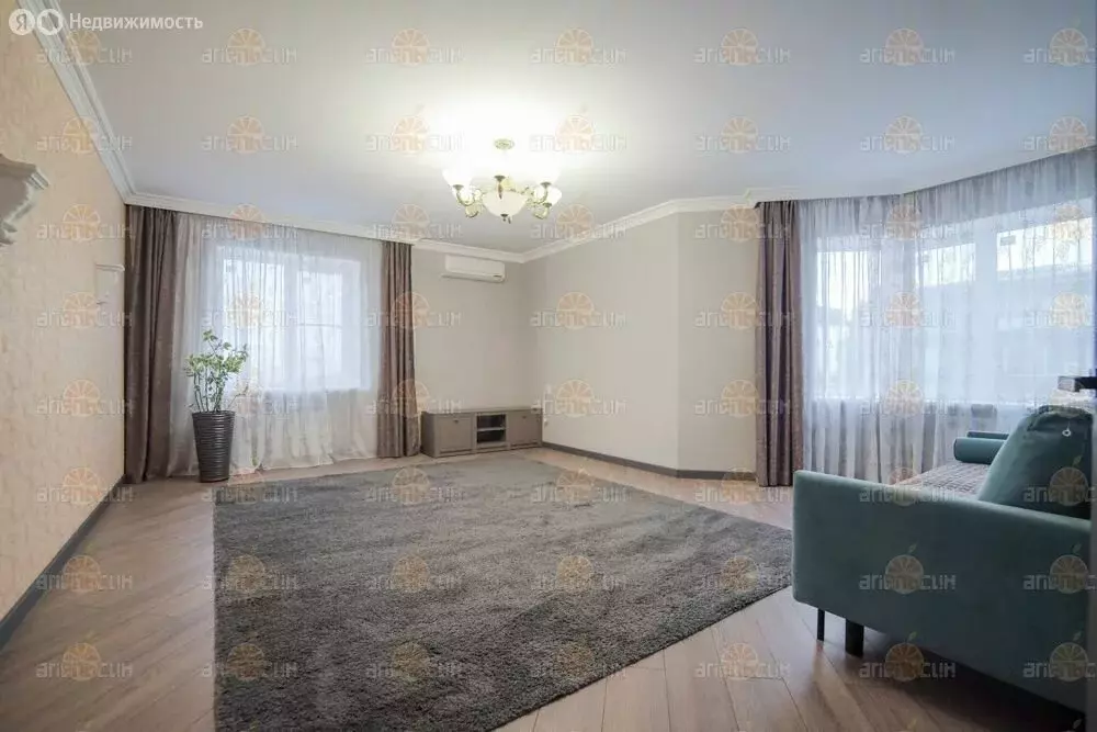 3-комнатная квартира: Ставрополь, улица Мира, 341 (108.8 м) - Фото 1