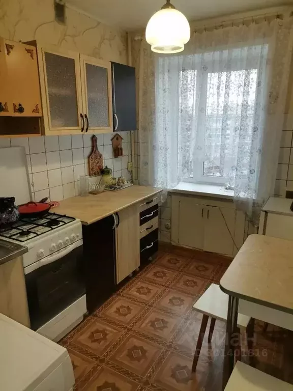 3-к кв. Саратовская область, Балаково ул. Ленина, 112 (59.0 м) - Фото 0