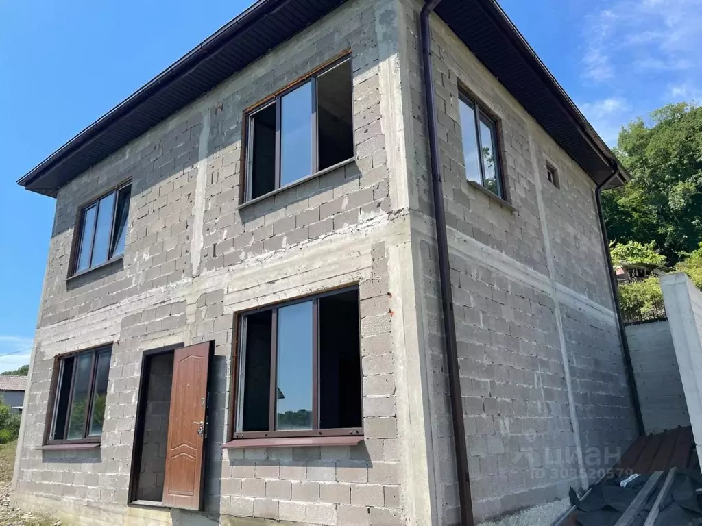 Дом в Краснодарский край, Сочи ул. Тракторная (144 м) - Фото 1