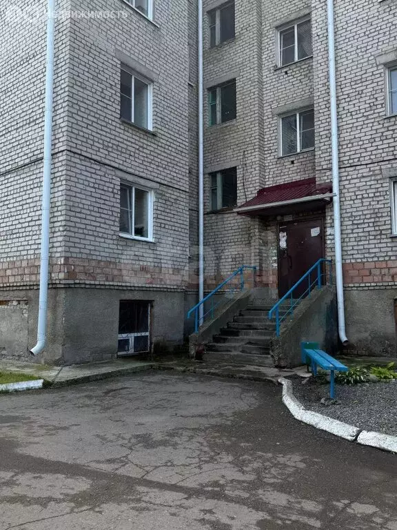1-комнатная квартира: Бийск, улица Аркадия Гайдара, 16 (36.7 м) - Фото 1