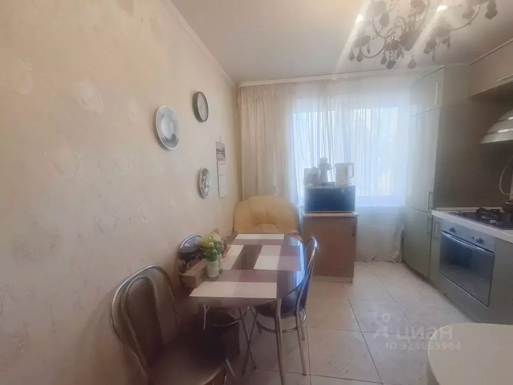 2-к кв. Московская область, Красногорск Светлая ул., 5 (45.0 м) - Фото 2