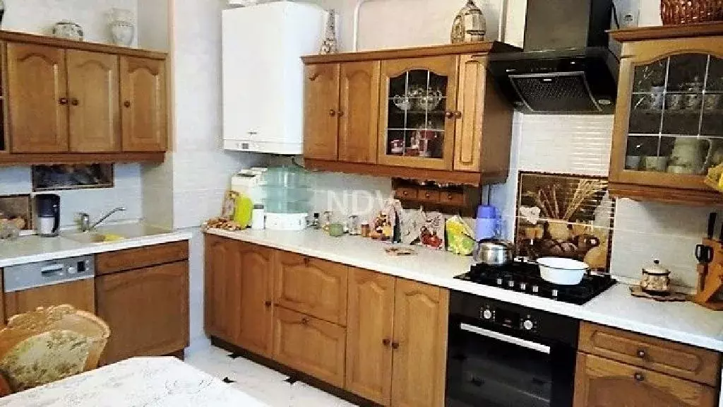 Продается 3-комнатная квартира - Фото 2