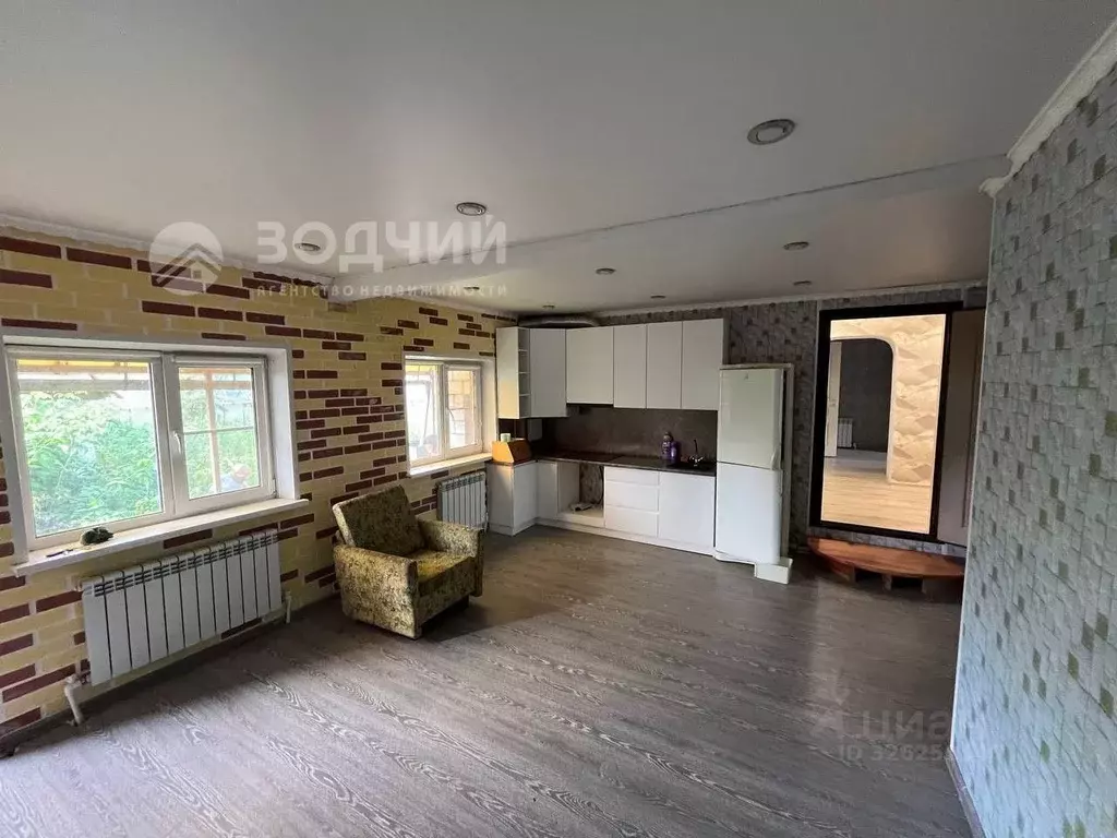 Дом в Чувашия, Чебоксары Альгешевская ул., 19 (50 м) - Фото 1