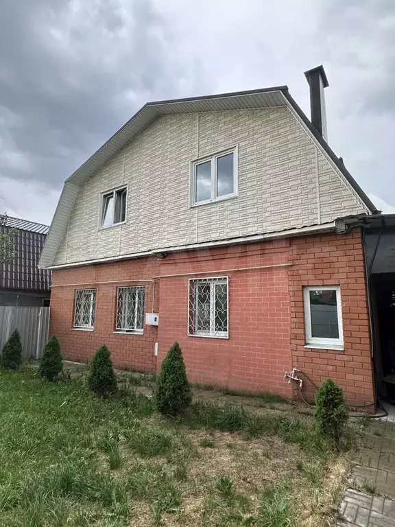 Дом 210 м на участке 4 сот. - Фото 0