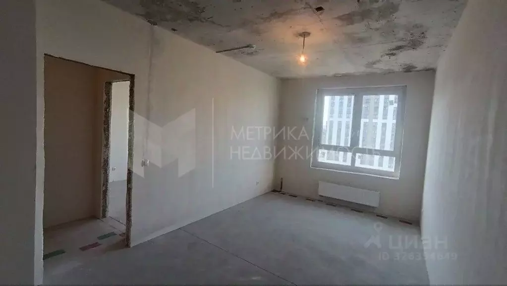 1-к кв. Тюменская область, Тюмень ул. Фармана Салманова, 17 (39.88 м) - Фото 1