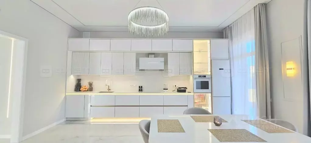 Дом в Татарстан, Казань ул. Ясмин, 1 (198 м) - Фото 1