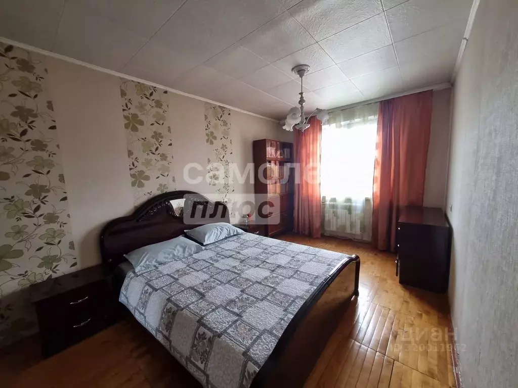4-к кв. Свердловская область, Екатеринбург ул. Фролова, 21 (78.0 м) - Фото 0
