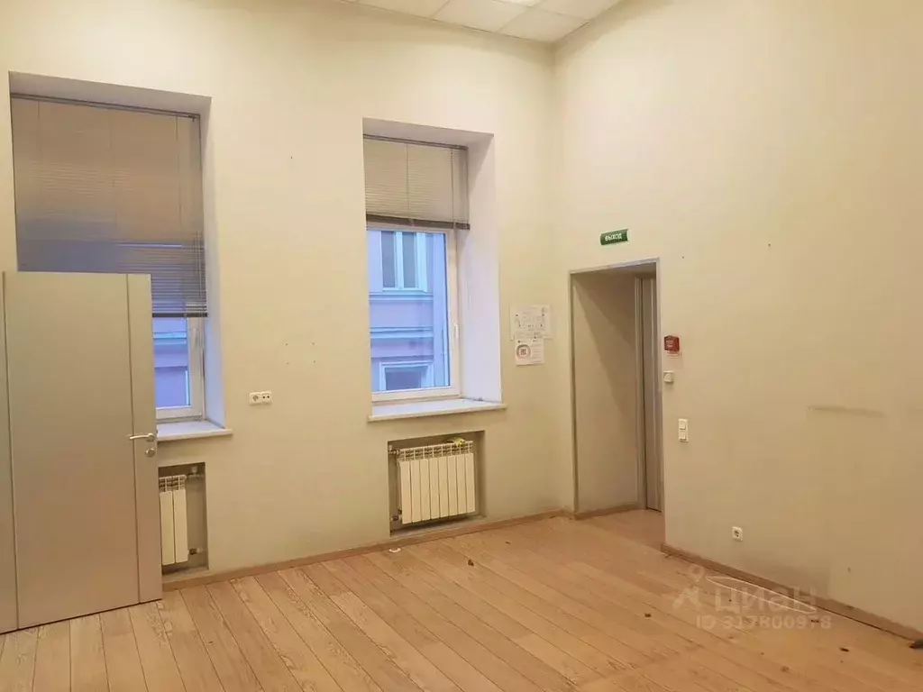 Офис в Санкт-Петербург ул. Восстания, 27к2 (120 м) - Фото 1