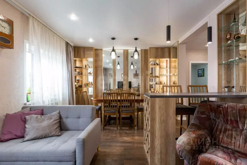 Дом в Свердловская область, Каменский муниципальный округ, с. ... - Фото 1