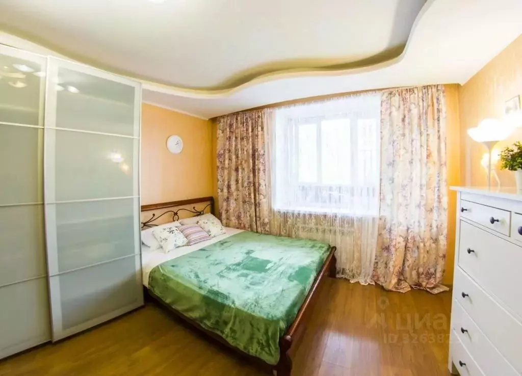 1-к кв. Омская область, Омск Учебная ул., 152 (50.0 м) - Фото 2