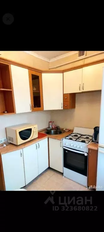 2-к кв. Омская область, Омск Заозерный мкр, ул. Лаптева, 3А (45.0 м) - Фото 1