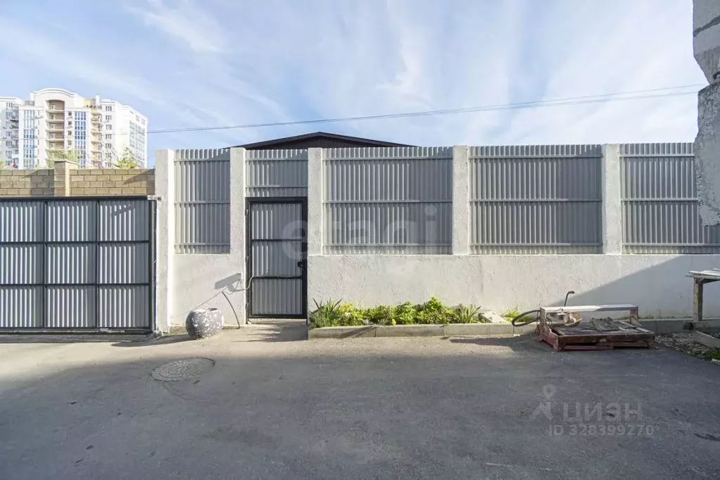 Дом в Севастополь ул. Героев Бреста, 58А/1 (243 м) - Фото 1