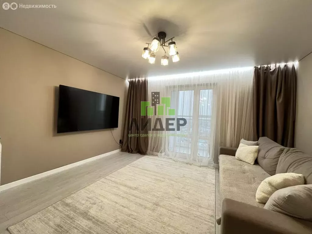 2-комнатная квартира: Нефтекамск, улица Строителей, 29 (58 м) - Фото 1