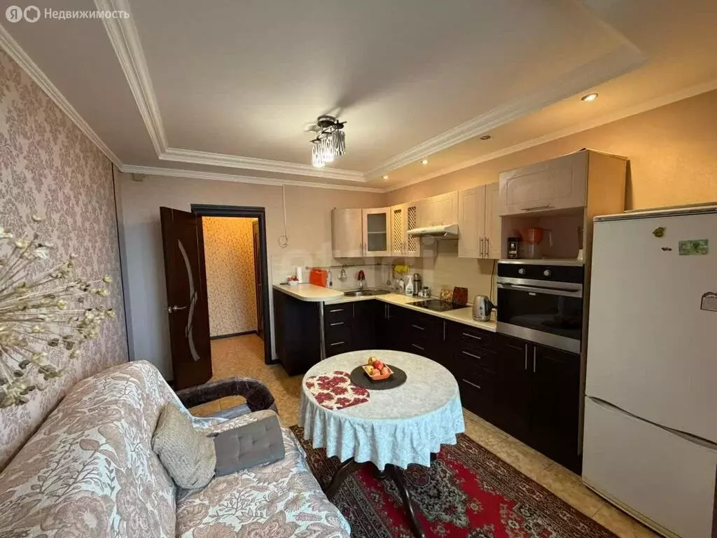 2-комнатная квартира: Воскресенск, улица Зелинского, 10А (65.8 м) - Фото 1