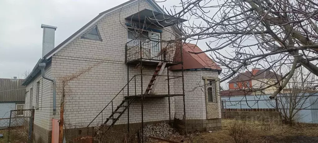 Дом в Курская область, Курский район, д. Щетинка  (110 м) - Фото 1