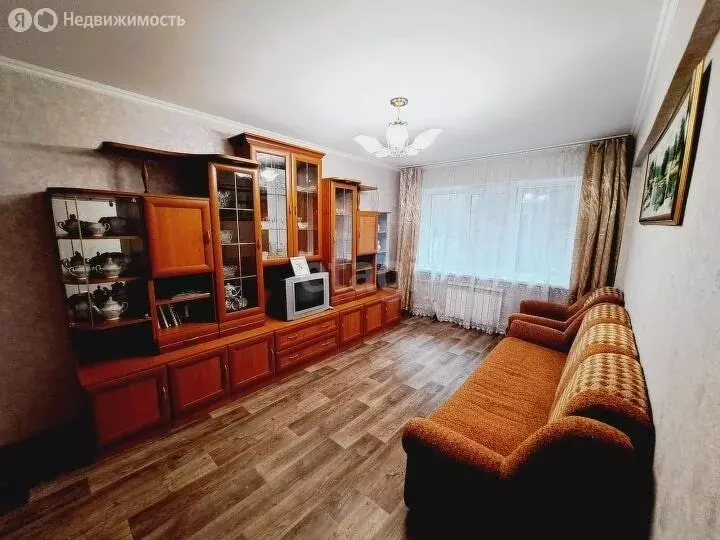 3-комнатная квартира: Омск, проспект Мира, 108Б (60 м) - Фото 1