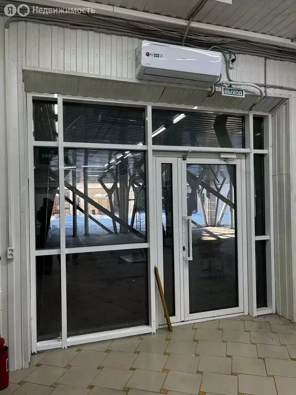 Торговая площадь (376 м) - Фото 2